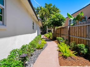 833 Avon Road, West Palm Beach FL 33401