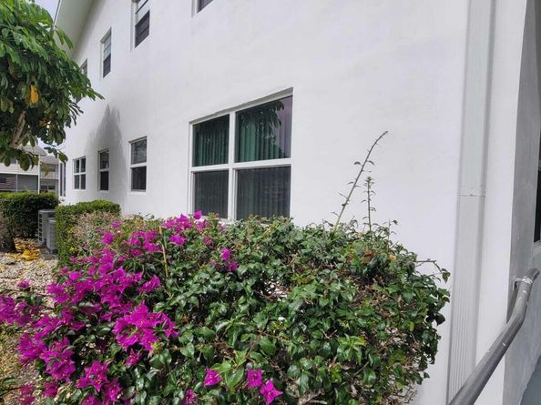 263 Windsor L, West Palm Beach FL 33417