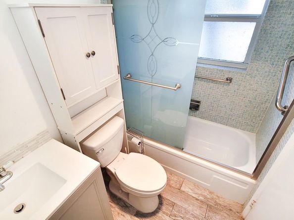 263 Windsor L, West Palm Beach FL 33417