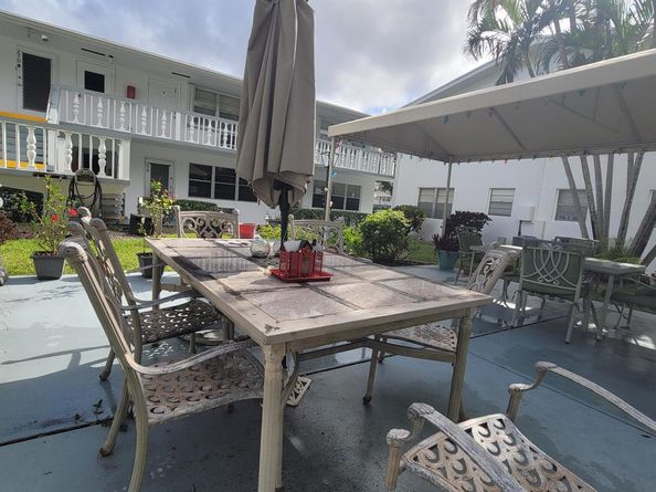263 Windsor L, West Palm Beach FL 33417