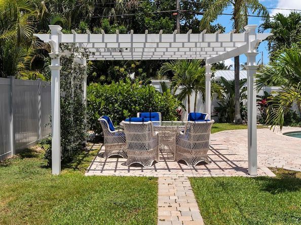 110 Wellesley Drive, Lake Worth Beach FL 33460
