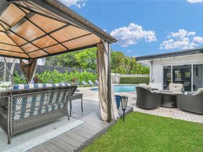 739 SE 9th Avenue, Deerfield Beach FL 33441