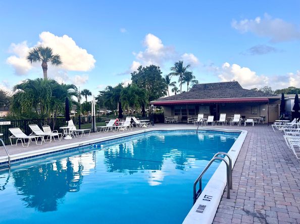 1367 High Point Way D, Delray Beach FL 33445