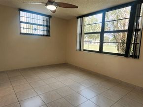 7301 NW 18th St 101, Margate FL 33063