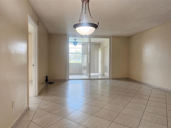 7301 NW 18th St 101, Margate FL 33063