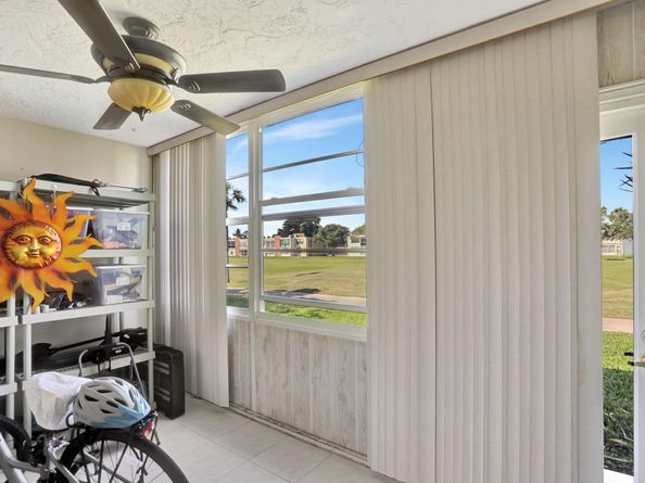 7301 NW 18th St 101, Margate FL 33063