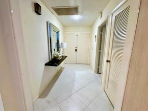 9258 Vista Del Lago A, Boca Raton FL 33428