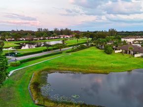9258 Vista Del Lago A, Boca Raton FL 33428
