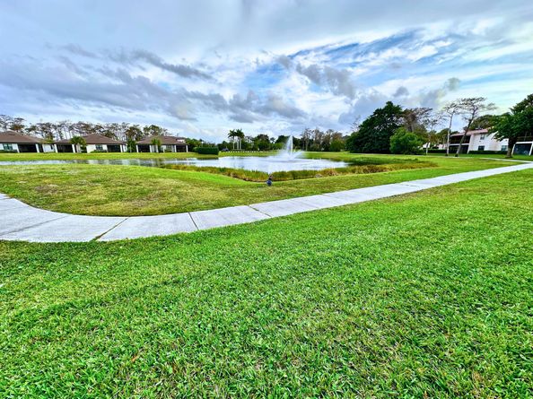 9258 Vista Del Lago A, Boca Raton FL 33428