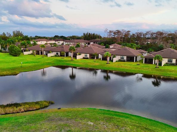 9258 Vista Del Lago A, Boca Raton FL 33428