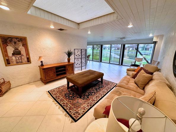 9258 Vista Del Lago A, Boca Raton FL 33428