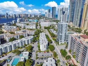 17620 Atlantic Blvd 302, Sunny Isles Beach FL 33160