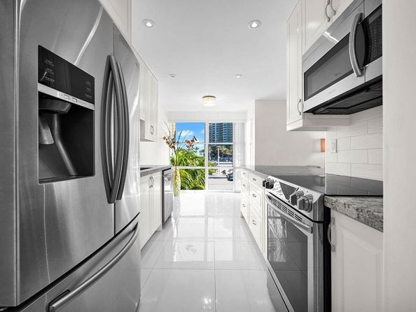17620 Atlantic Blvd 302, Sunny Isles Beach FL 33160