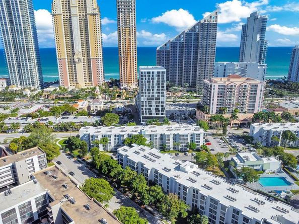 17620 Atlantic Blvd 302, Sunny Isles Beach FL 33160