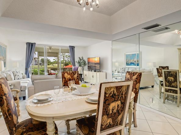 6850 10th Avenue N 206, Lake Worth FL 33467