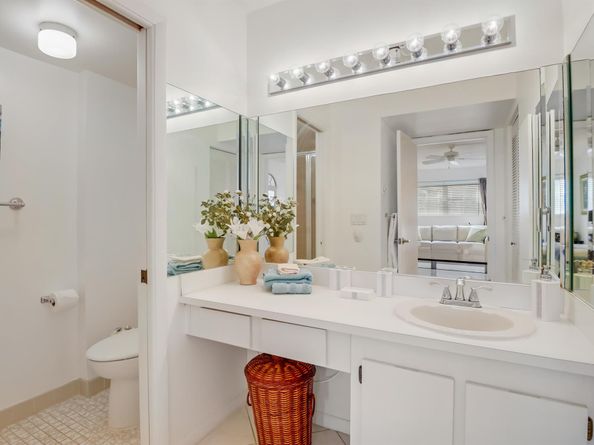 6850 10th Avenue N 206, Lake Worth FL 33467