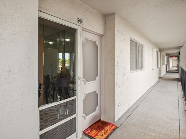 6850 10th Avenue N 206, Lake Worth FL 33467