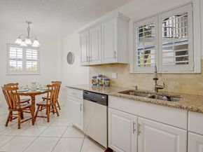 6850 10th Avenue N 206, Lake Worth FL 33467