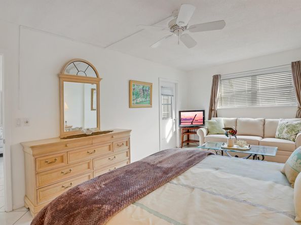 6850 10th Avenue N 206, Lake Worth FL 33467