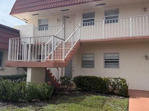 12006 Poinciana Boulevard 203, Royal Palm Beach FL 33411