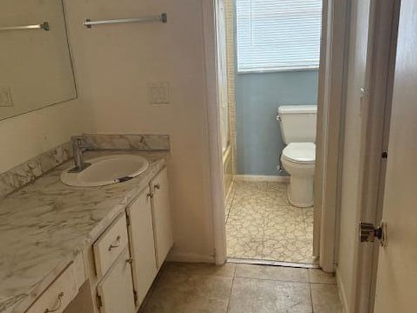 12006 Poinciana Boulevard 203, Royal Palm Beach FL 33411