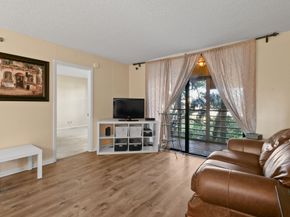 4640 Lucerne Lakes Boulevard W 306, Lake Worth FL 33467