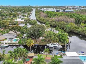 2655 Flamingo Ln, Fort Lauderdale FL 33312