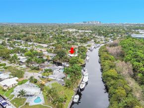 2655 Flamingo Ln, Fort Lauderdale FL 33312
