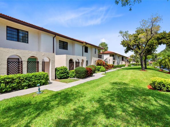 21691 Cypress Rd 16C, Boca Raton FL 33433