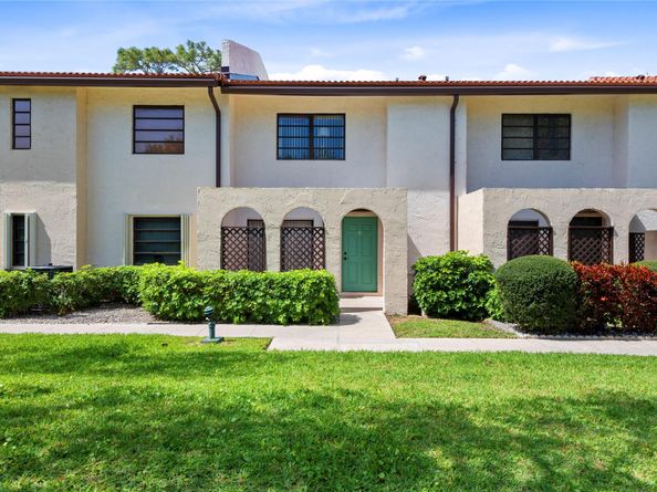 21691 Cypress Rd 16C, Boca Raton FL 33433