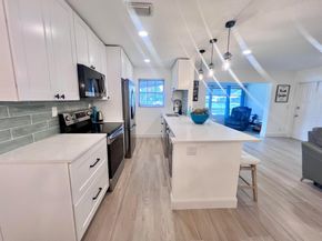 1130 Circle Terrace W B, Delray Beach FL 33445
