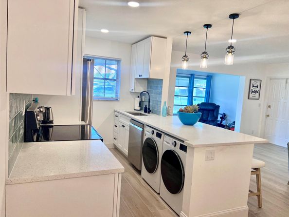 1130 Circle Terrace W B, Delray Beach FL 33445