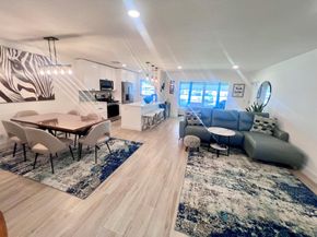 1130 Circle Terrace W B, Delray Beach FL 33445