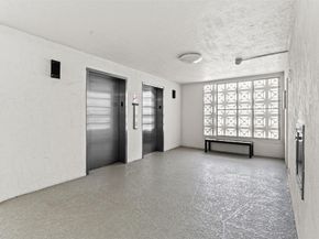 301 Lake Shore Drive 401, Lake Park FL 33403