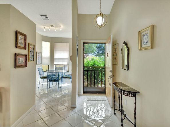 8280 Waterline Drive 101, Boynton Beach FL 33472