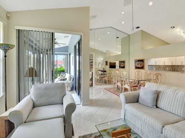 8280 Waterline Drive 101, Boynton Beach FL 33472