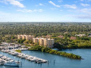 500 Scotia Drive 106, Hypoluxo FL 33462