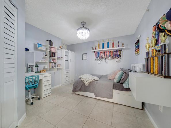 500 Scotia Drive 106, Hypoluxo FL 33462