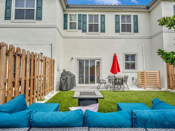 11968 NW 46th Street, Coral Springs FL 33076