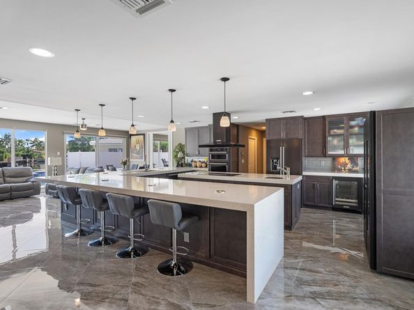 5500 NE 31st Avenue, Fort Lauderdale FL 33308
