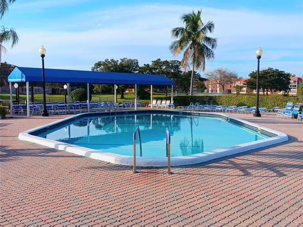 9421 E Sunrise Lakes Blvd 109, Sunrise FL 33322