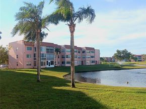9421 E Sunrise Lakes Blvd 109, Sunrise FL 33322