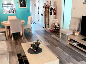 9421 E Sunrise Lakes Blvd 109, Sunrise FL 33322
