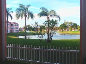 9421 E Sunrise Lakes Blvd 109, Sunrise FL 33322