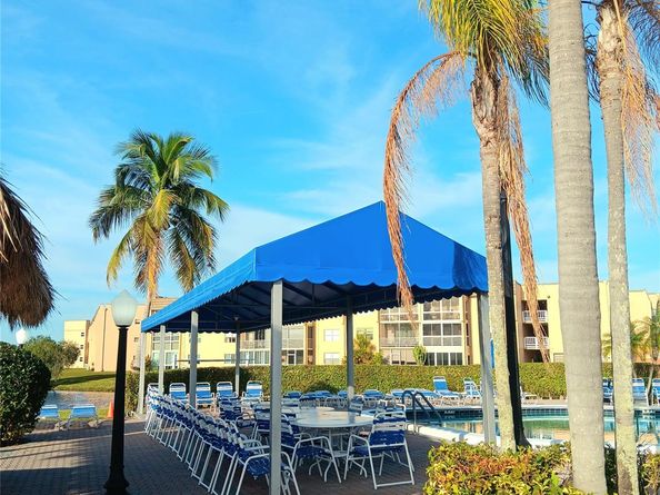 9421 E Sunrise Lakes Blvd 109, Sunrise FL 33322