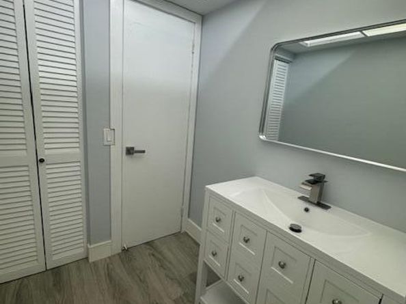 315 S Circle Drive S 102, Boynton Beach FL 33435
