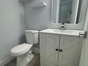 315 S Circle Drive S 102, Boynton Beach FL 33435