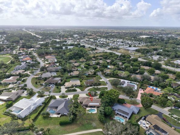 581 S Country Club Drive, Atlantis FL 33462