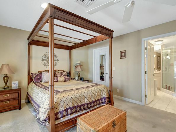 581 S Country Club Drive, Atlantis FL 33462
