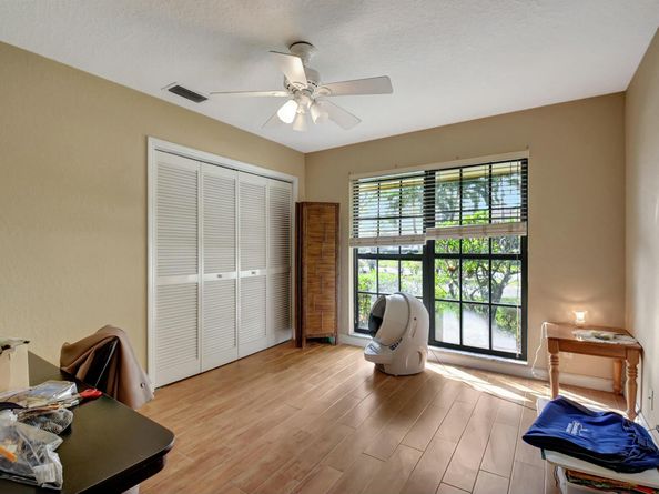 581 S Country Club Drive, Atlantis FL 33462